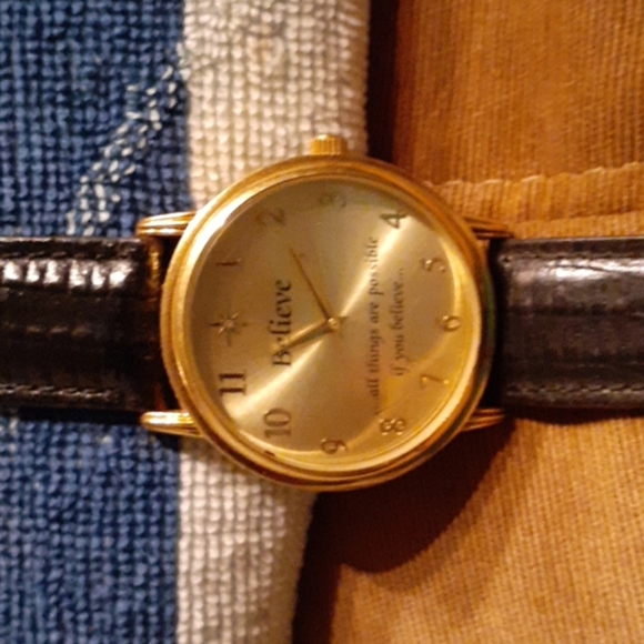 Watch - Picture 4 of 4